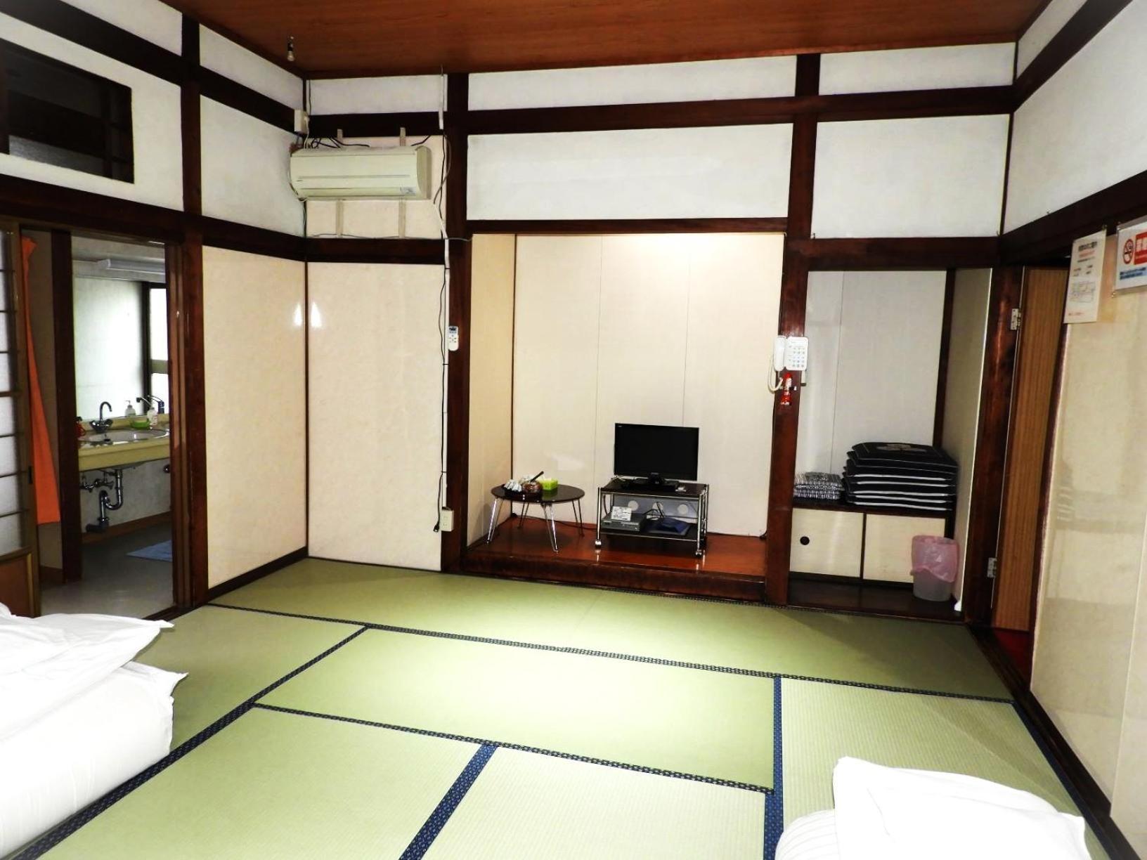 Yamamoto Ryokan Fukuoka  Exteriör bild